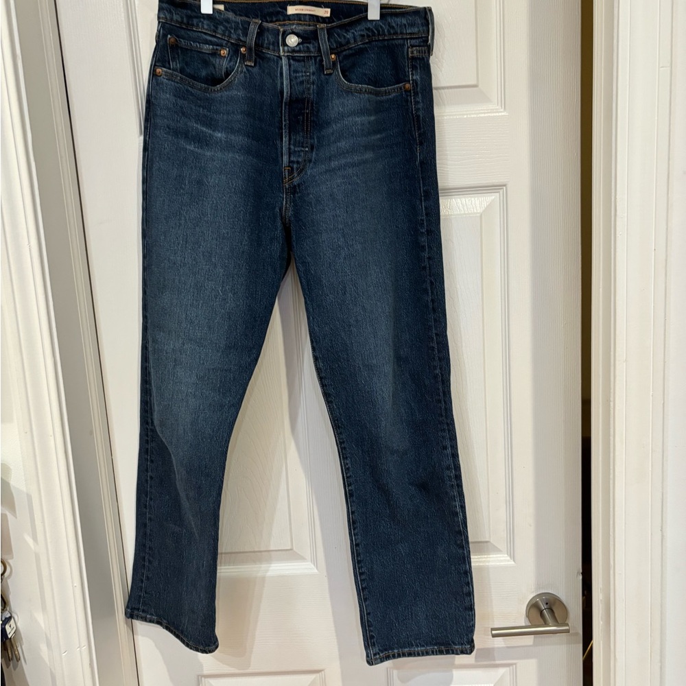 Levi's Dark Blue Women's wedgie Straight Leg Jeans, 29x28